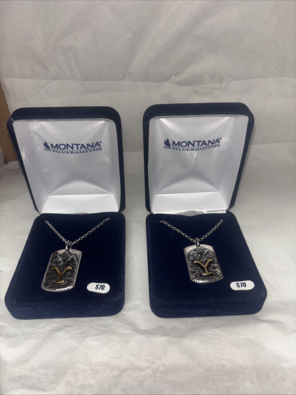 Montana Silversmiths ‘YELLOWSTONE STRONG’ GOLD Y DOG TAG