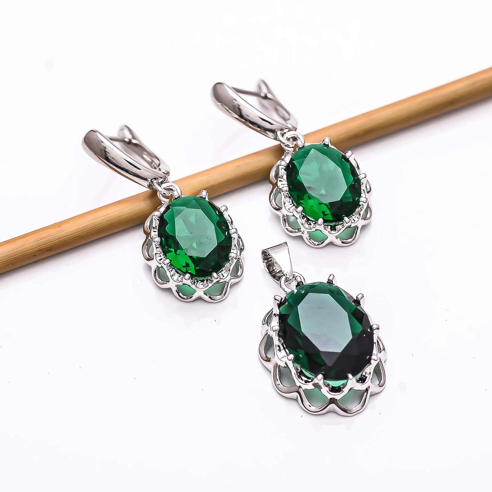 Emerald Simulated 925 Sterling Silver Pendant Earring Set PS8065, Christmas Gift
