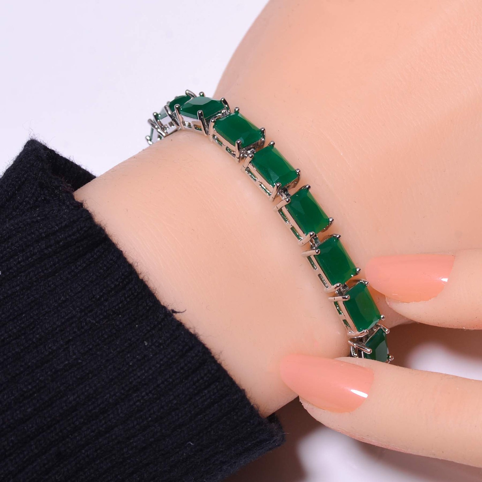 Emerald Simulated 925 Sterling Silver Tennis Bracelet 7.99″ B3468518
