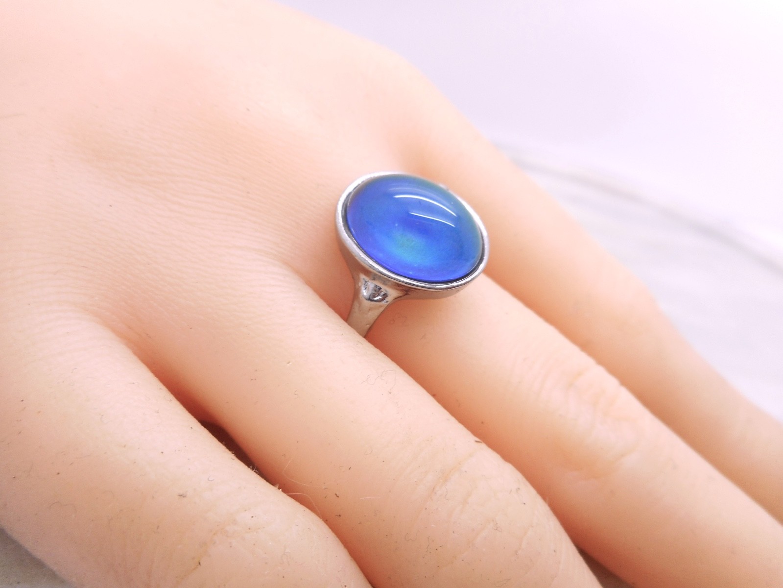 New Oval Mood Ring Silver Plated Size 10 Women’s Teen Favored