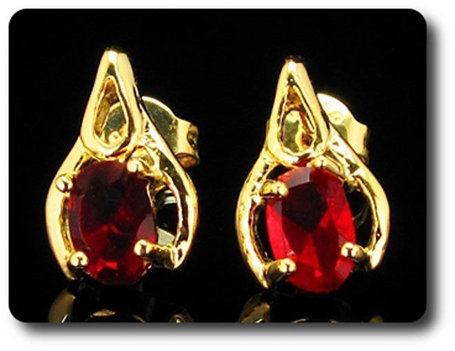 Minerals And Precious Stones. Ruby Earrings 2X7 Mm Gold Plated 18K.