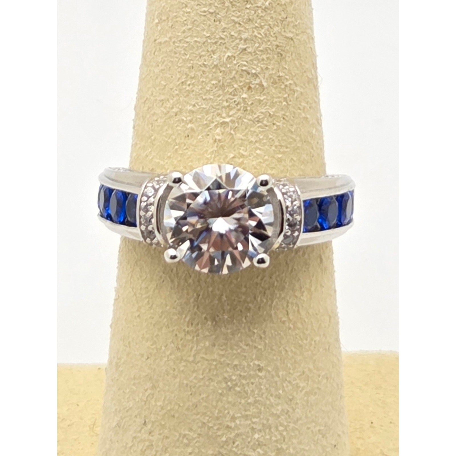 S925 Sterling Silver Moissanite Sapphire Statement Ring 3.0ct Sz 7