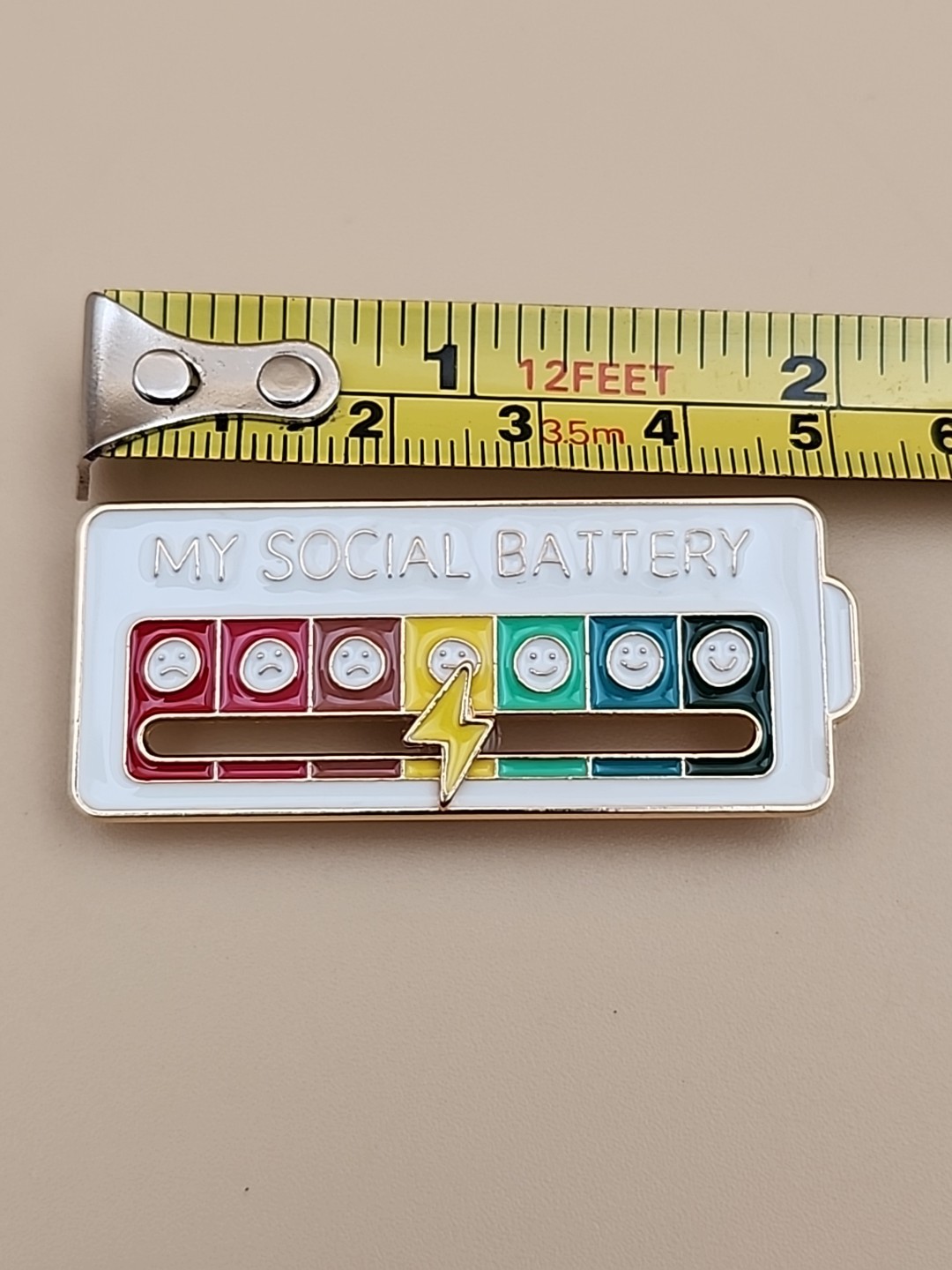 2 pk Interactive My Social Battery Emoji/My Moodtracker Emoji Enamel Pin