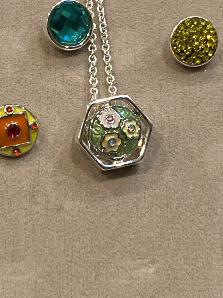 Women’s Silver Necklace Interchangeable Dots Style Dots NEW WITH TAGS