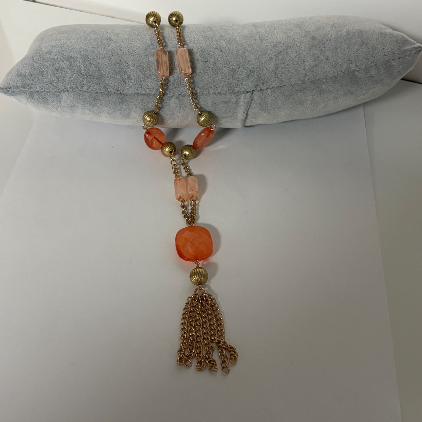 Gold Tone Chain Necklace Pink Orange Beads Faceted Centerpiece Tassel Pendant