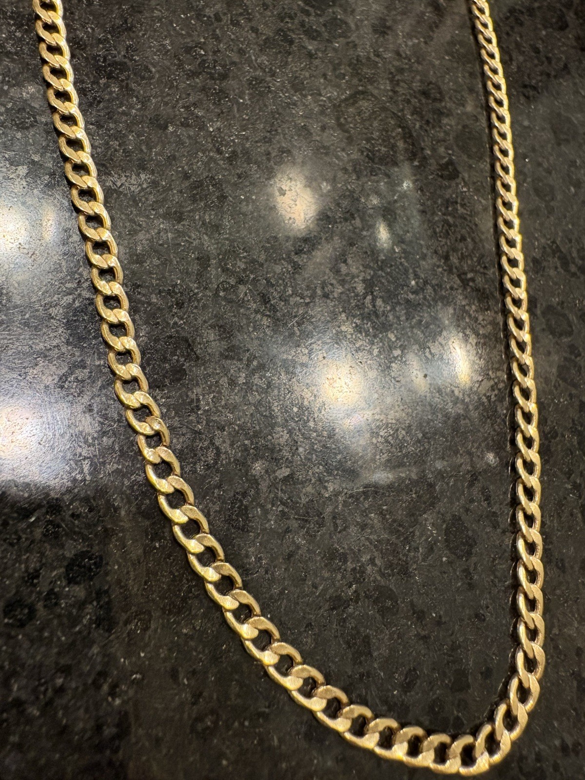 16” Curb Chain in Solid 18k Gold