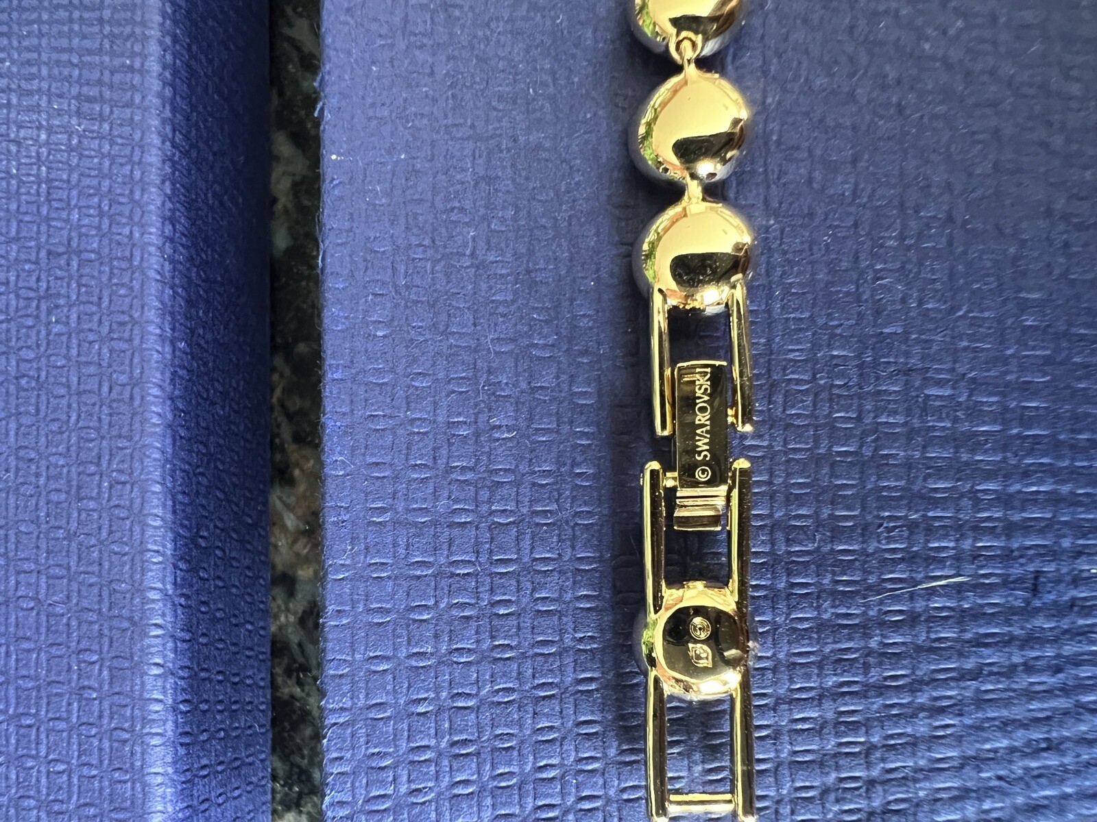 NEW Authentic SWAROVSKI Sparkle Crystal Bracelet 5505469 NIB