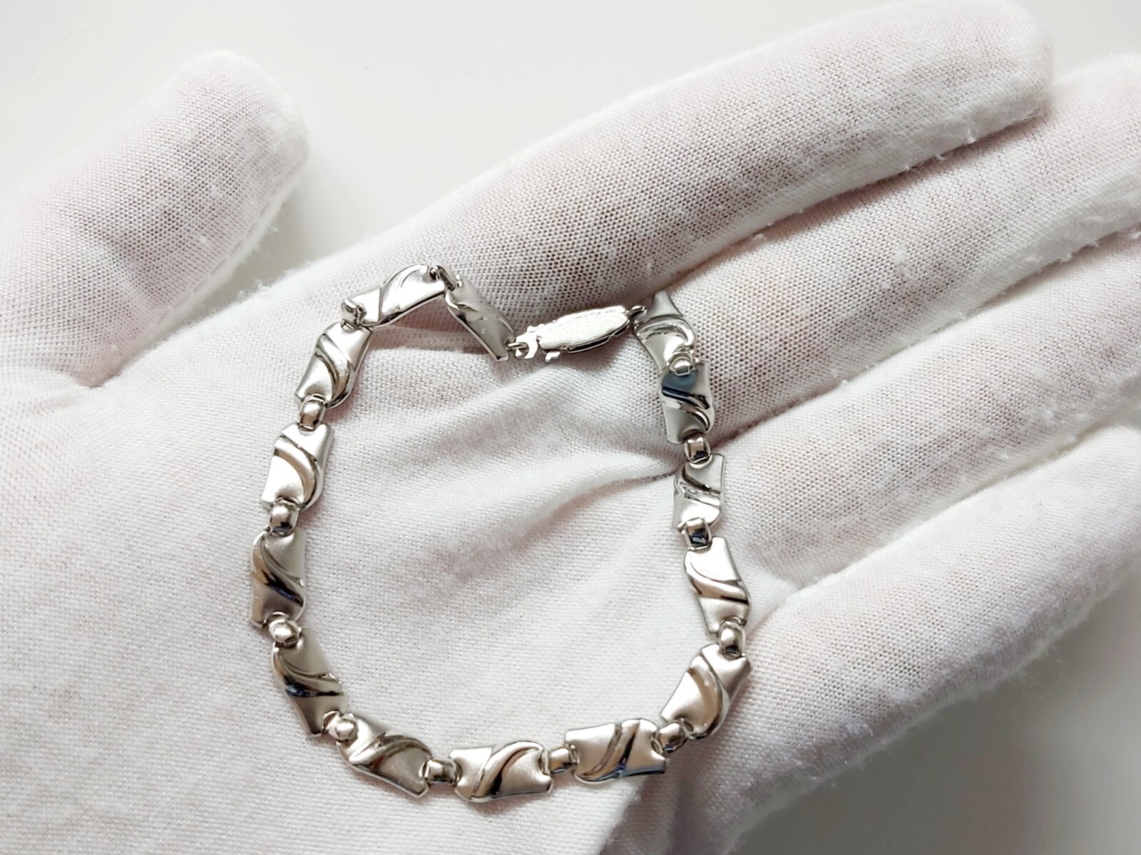 Nice 14K Solid White Gold Bracelet Length 21 cm / 8.27 inches