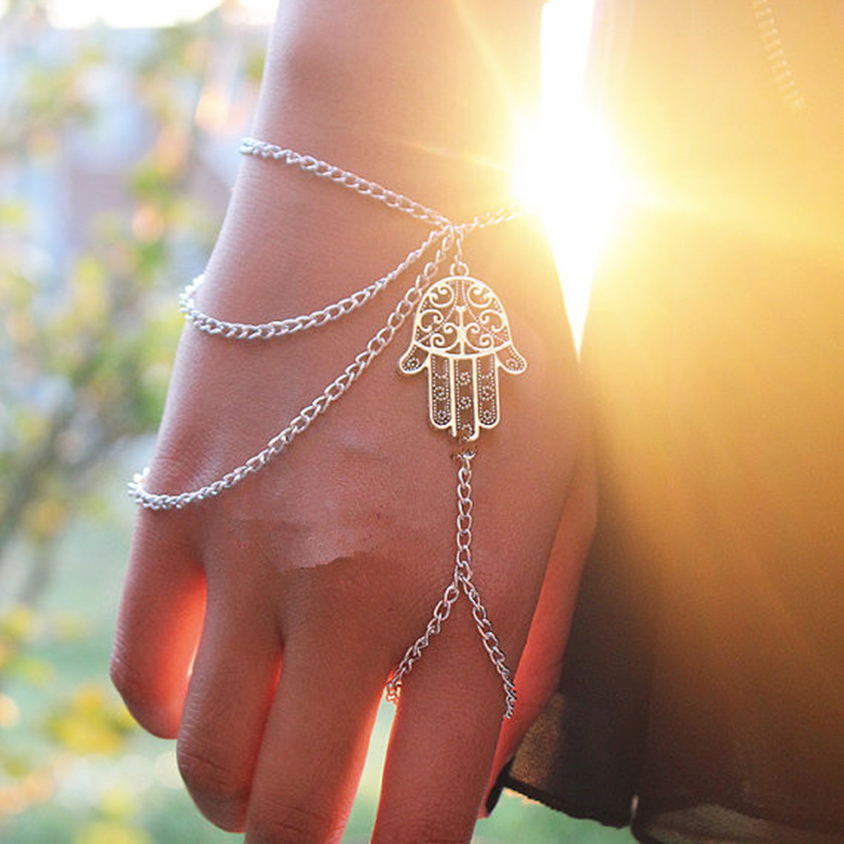 SEXY SPARKLES Sexy Sparkles Retro Bracelet Finger Ring Bangle Slave Chain