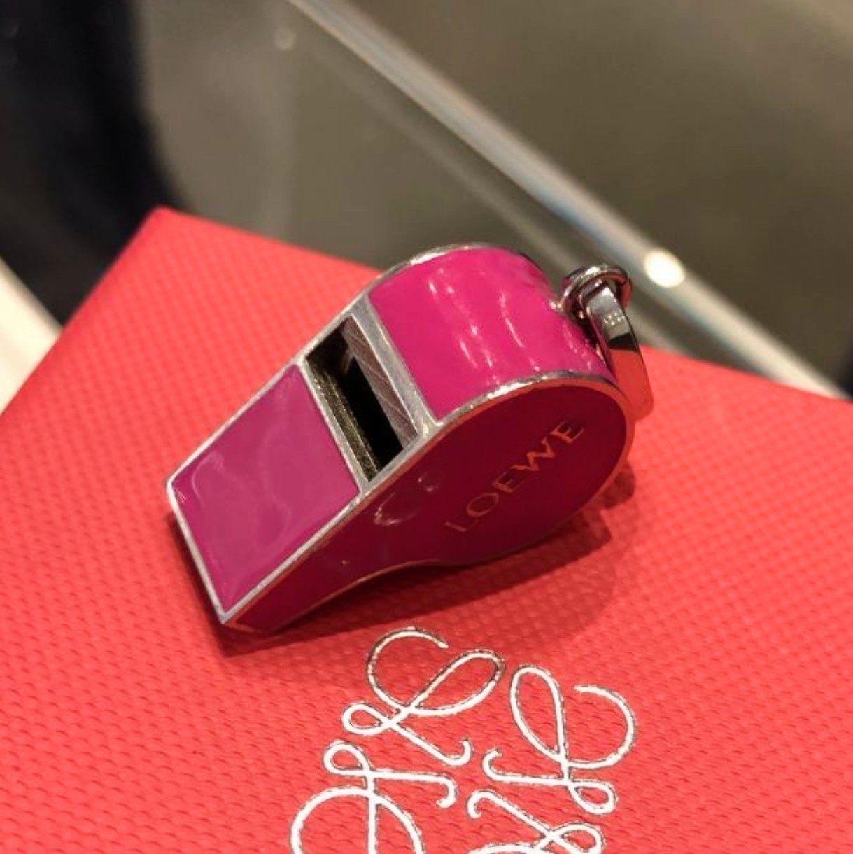 LOEWE WHISTLE CHARM FUCHSIA 1piece Genuine product New RARE