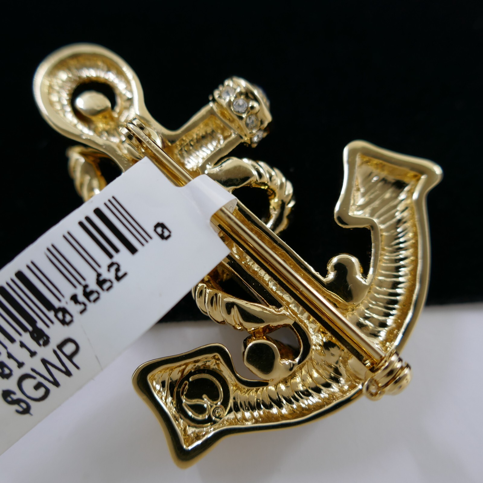 ST JOHN LOGO RHINESTONE BLACK ENAMEL GOLD-PLATED ANCHOR BROOCH PIN NWT