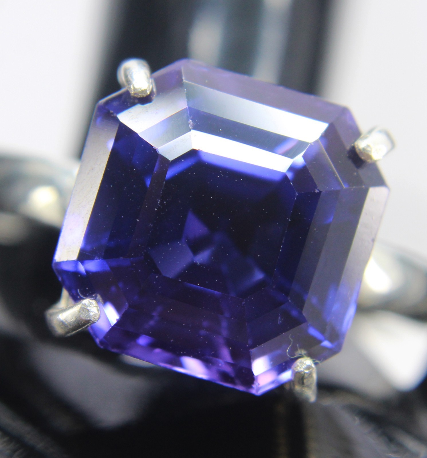 10+ Ct Natural Purple Blue Sapphire Asscher Cut Silver 925 Ring Gift For Her