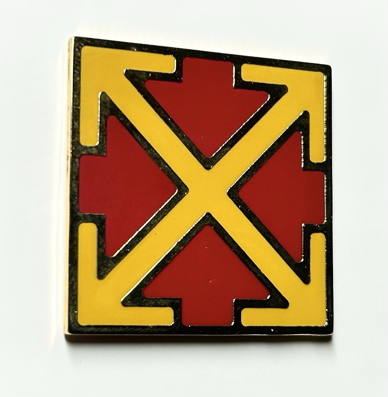 Off-White Arrow Red Needle Gold Pin (Rare Limited Collectors Item)
