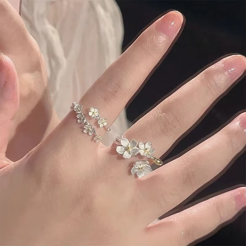 Unique Flower Opening Adjustable Ring Women SilverColor Minimalist FingerJewelry