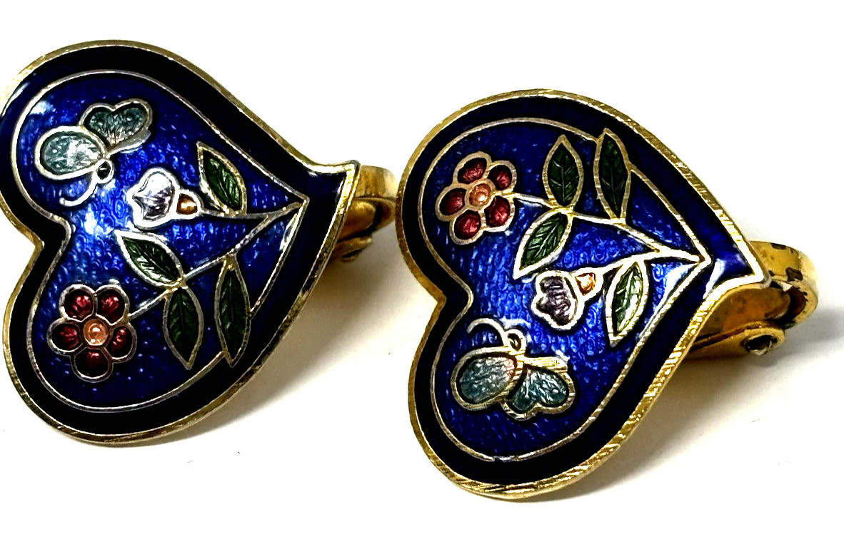Heart Shape Clip on Earrings Gold tone Metal Blue w Red Green Floral 3/4″ x 3/4″