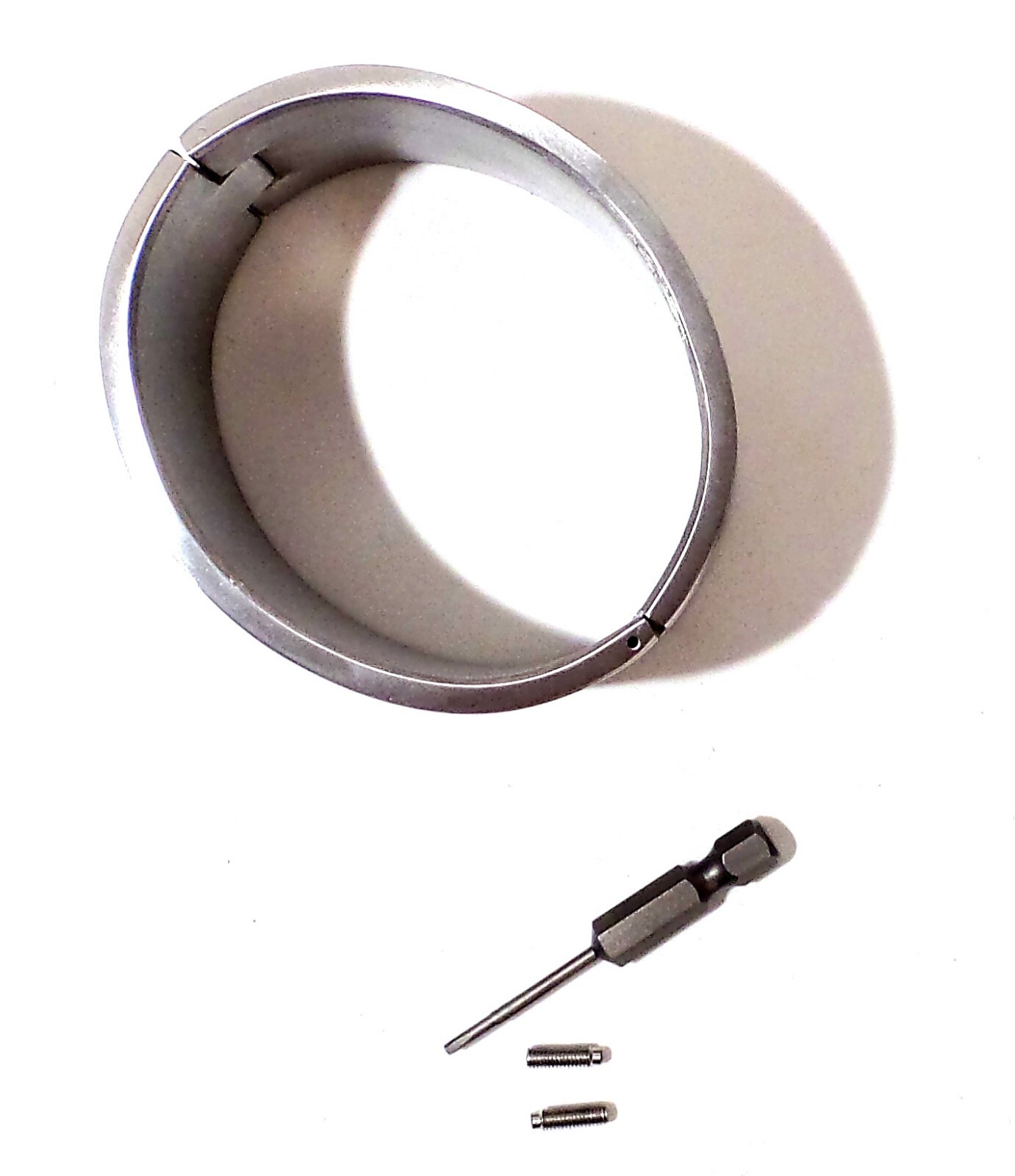 7.0″ Locking Polished Stainless Steel Heavy Cuff Slave Bracelet CuffStore