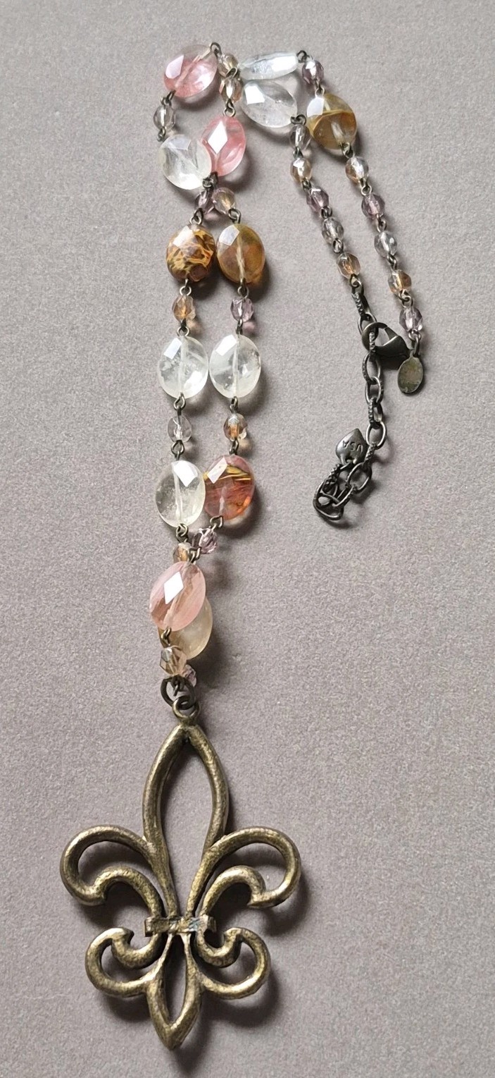 Sweet Romance USA crystal rhinestone necklace Fleur De Lis pendant