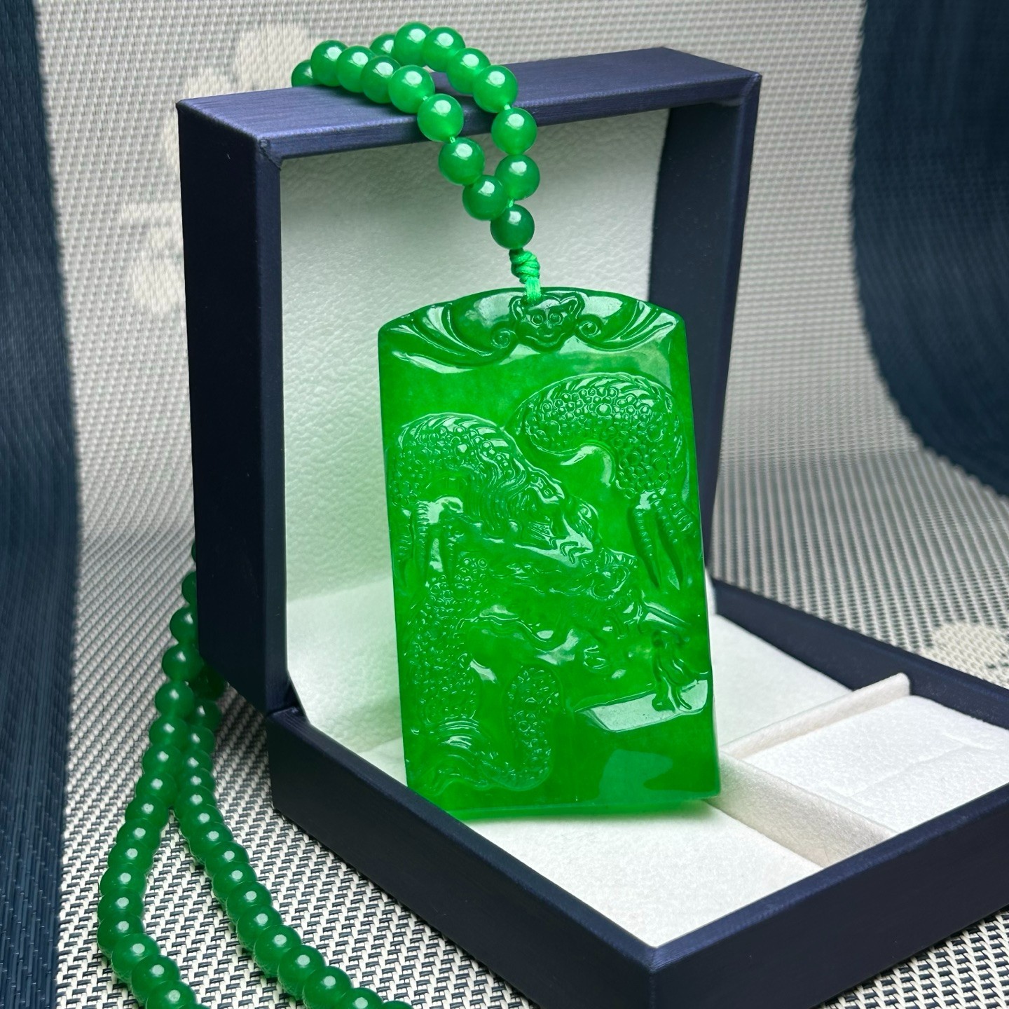 Luckly Natural ice green Burmese Jade Jadeite Carved dragon Pendant&Necklaces