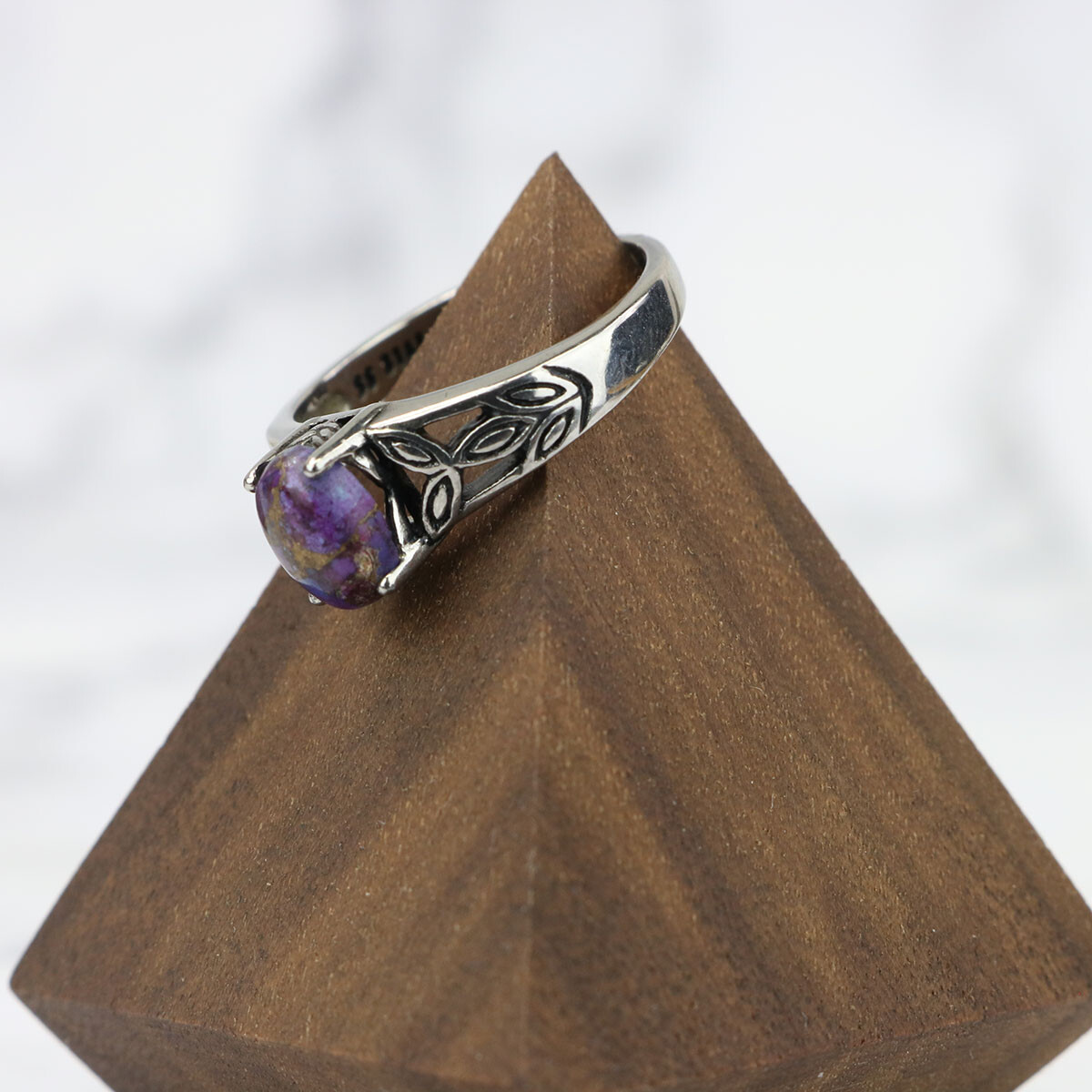 Purple Mohave Turquoise Triquetra Ring