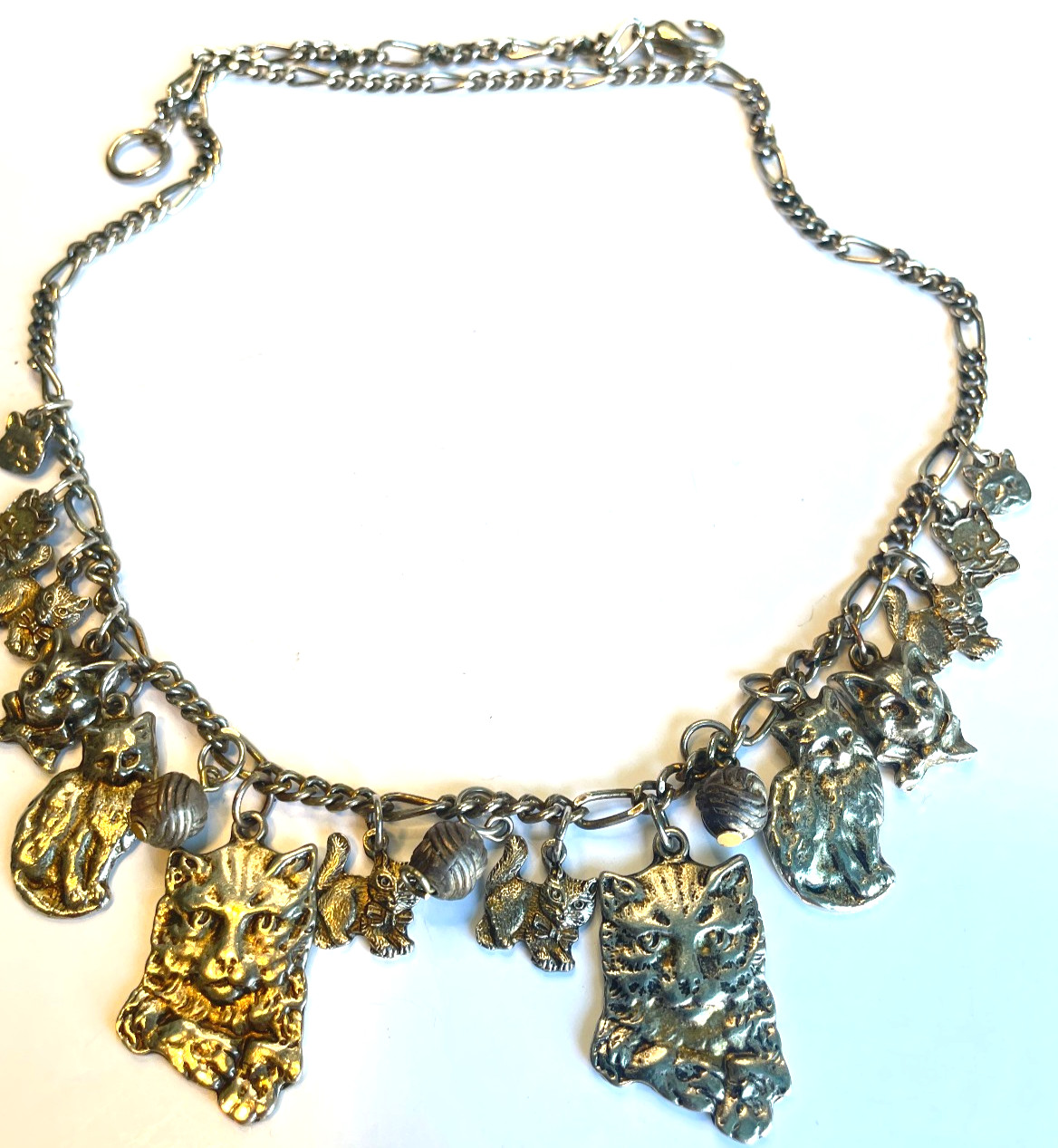 Charm Necklace 14 Cats Kittens Charms Silver Tone Metal 19 Inch
