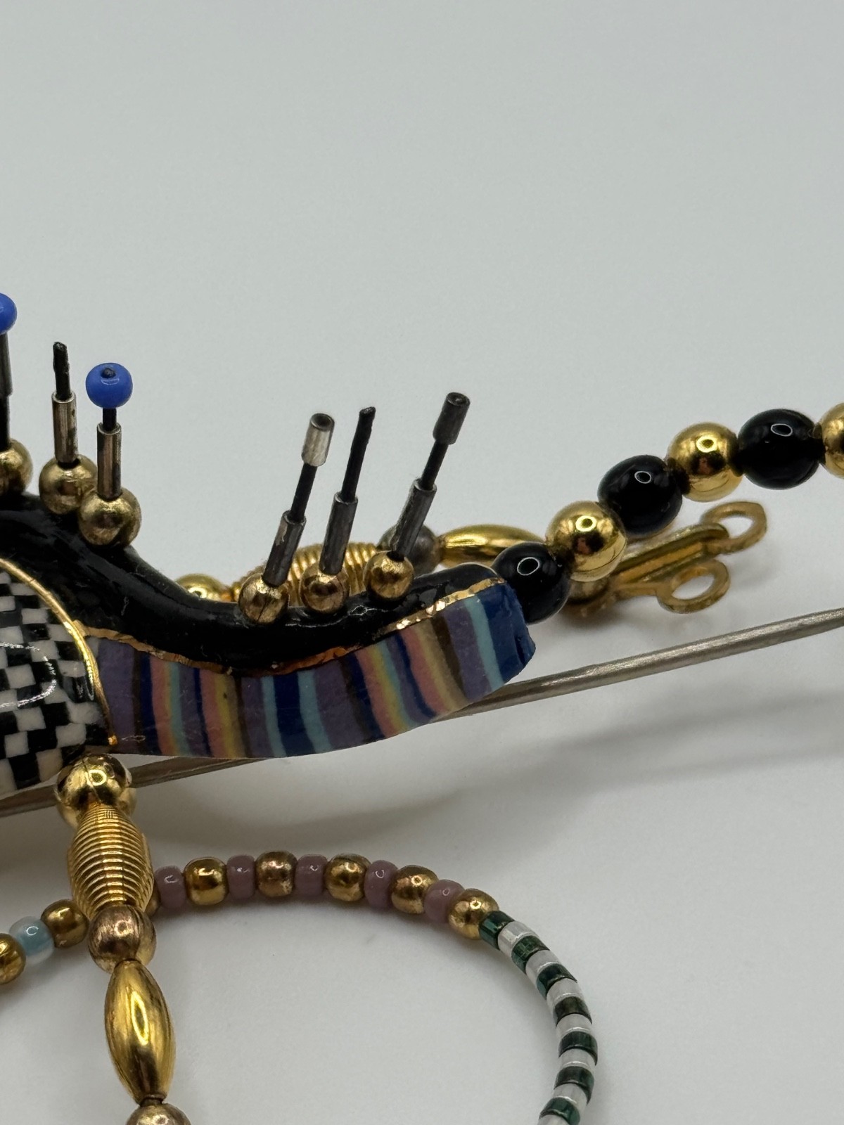 Jewelry 10 Cynthia Chuang Glazed Porcelain Glass Beaded Lizard Pin READ
