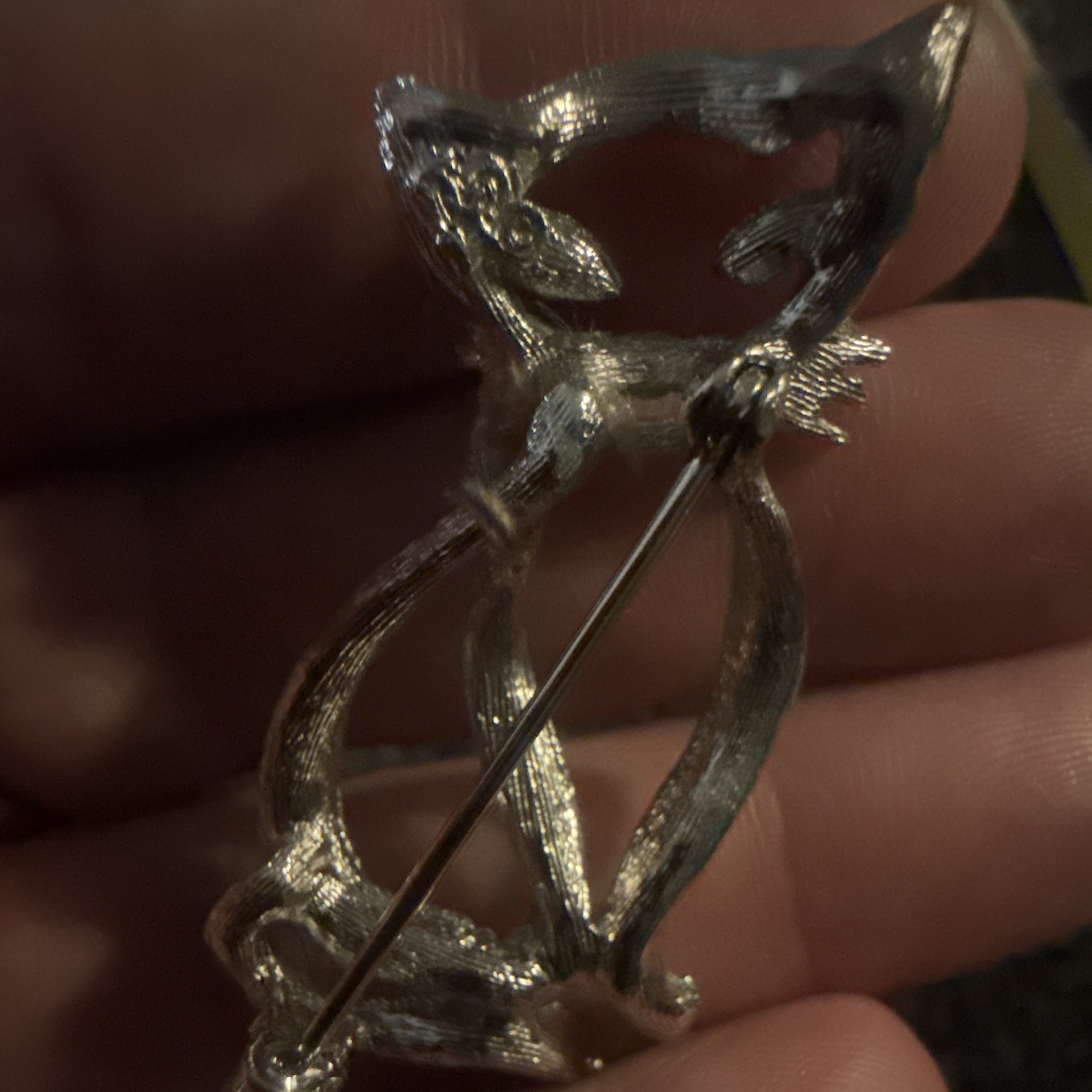 Silver Tone Metal Cat Brooch Pin Back, No Stones, Animals & Insects Theme