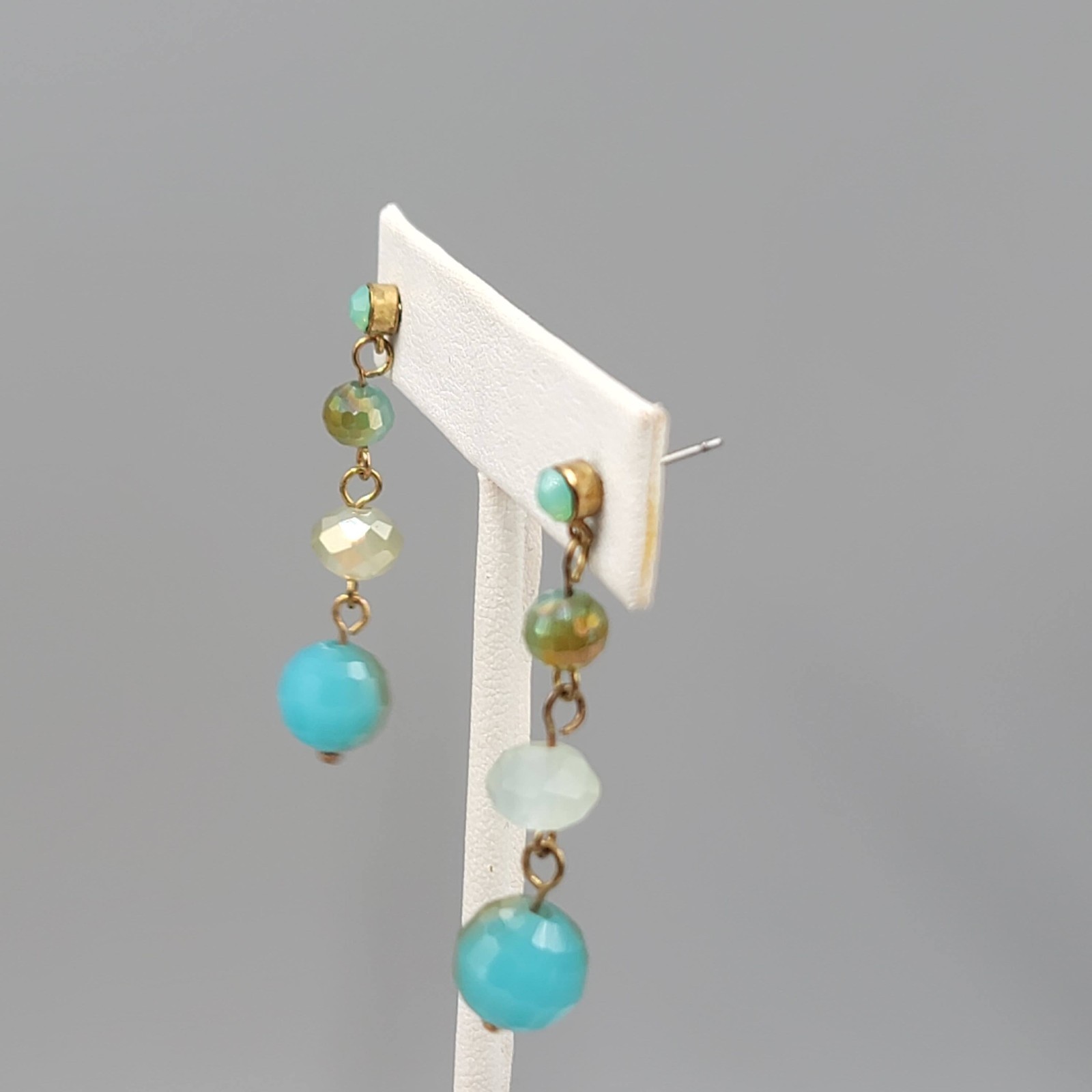 Blue Multicolor Glass Bead Pierced Earrings Gold tone Dangle 1.5 in