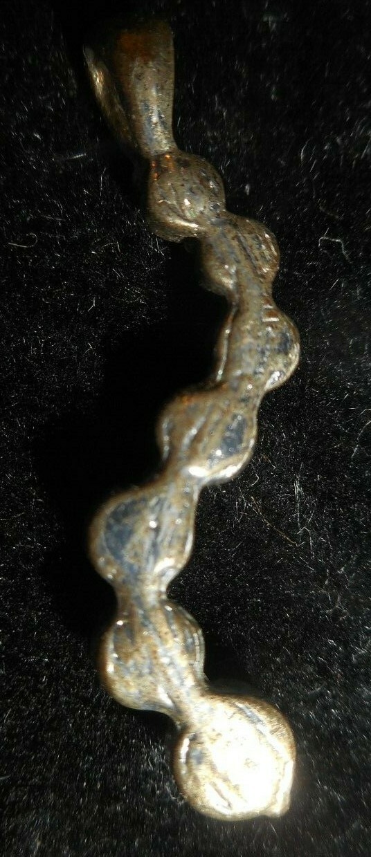 Journey 7 Rhinestone Stones Pendant Womens Silver Tone 1 1/8 inches Long