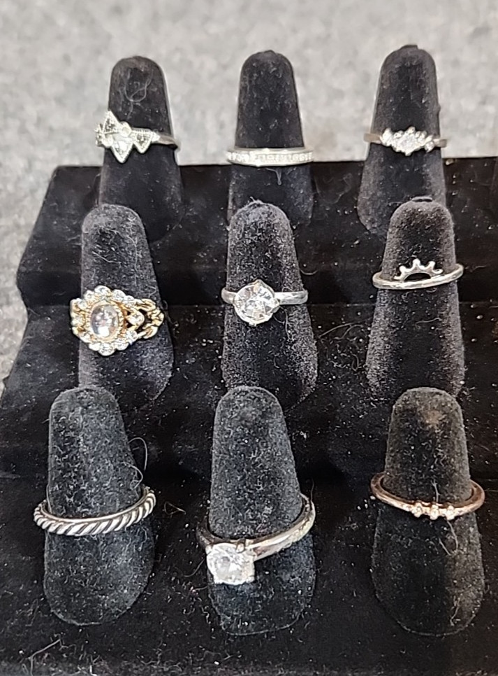 Jewelry 18 Silver Tone French Theme Rings Adjusts Sized #261 See Description