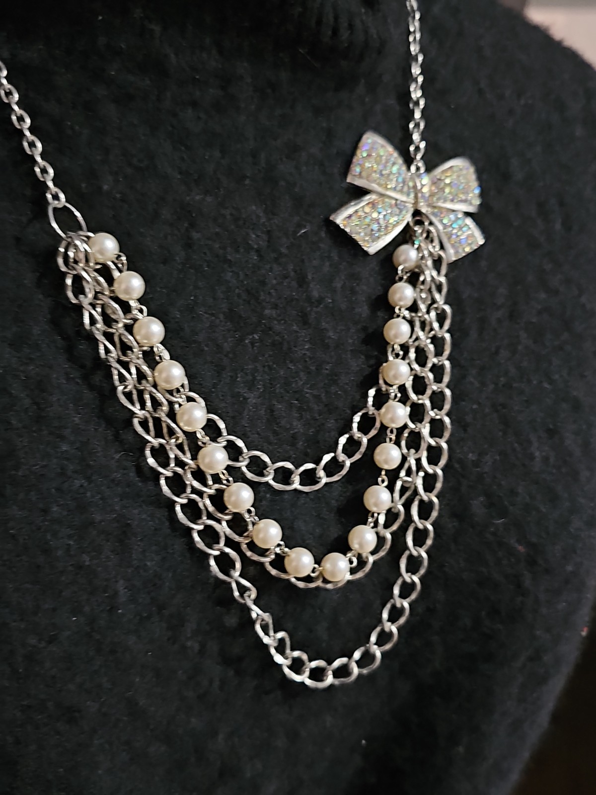 Silver Tone Bow Statement Necklace Faux Pearl Layered Chain Rhinestone