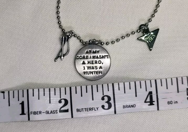 13″ Ball Chain The Arrow Charm Necklace Costume Jewelry, DC Comics WB Tv Series
