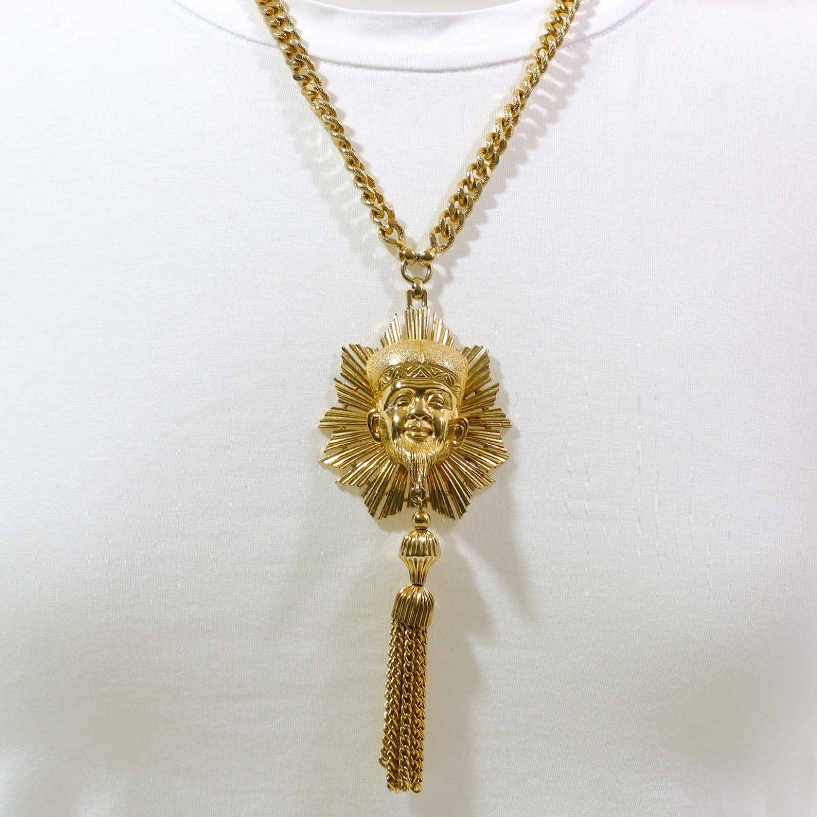 Vintage Nettie Rosenstein Gold-tone Head Pendant Curb Chain Necklace – NEW