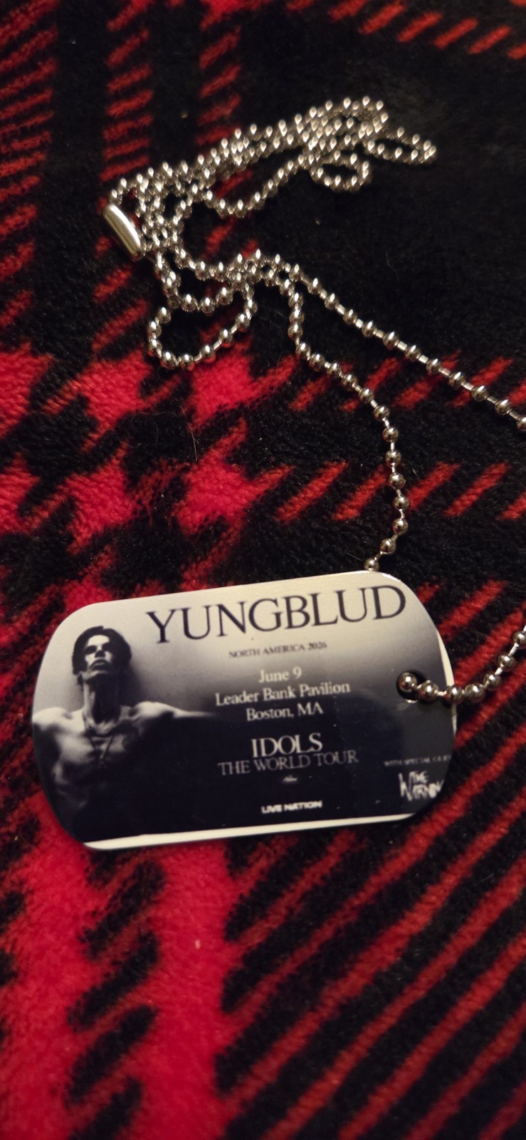 YUNGBLUD IDOLS World Tour Dog Tag Pendant Necklace Ball Chain Silver/Black