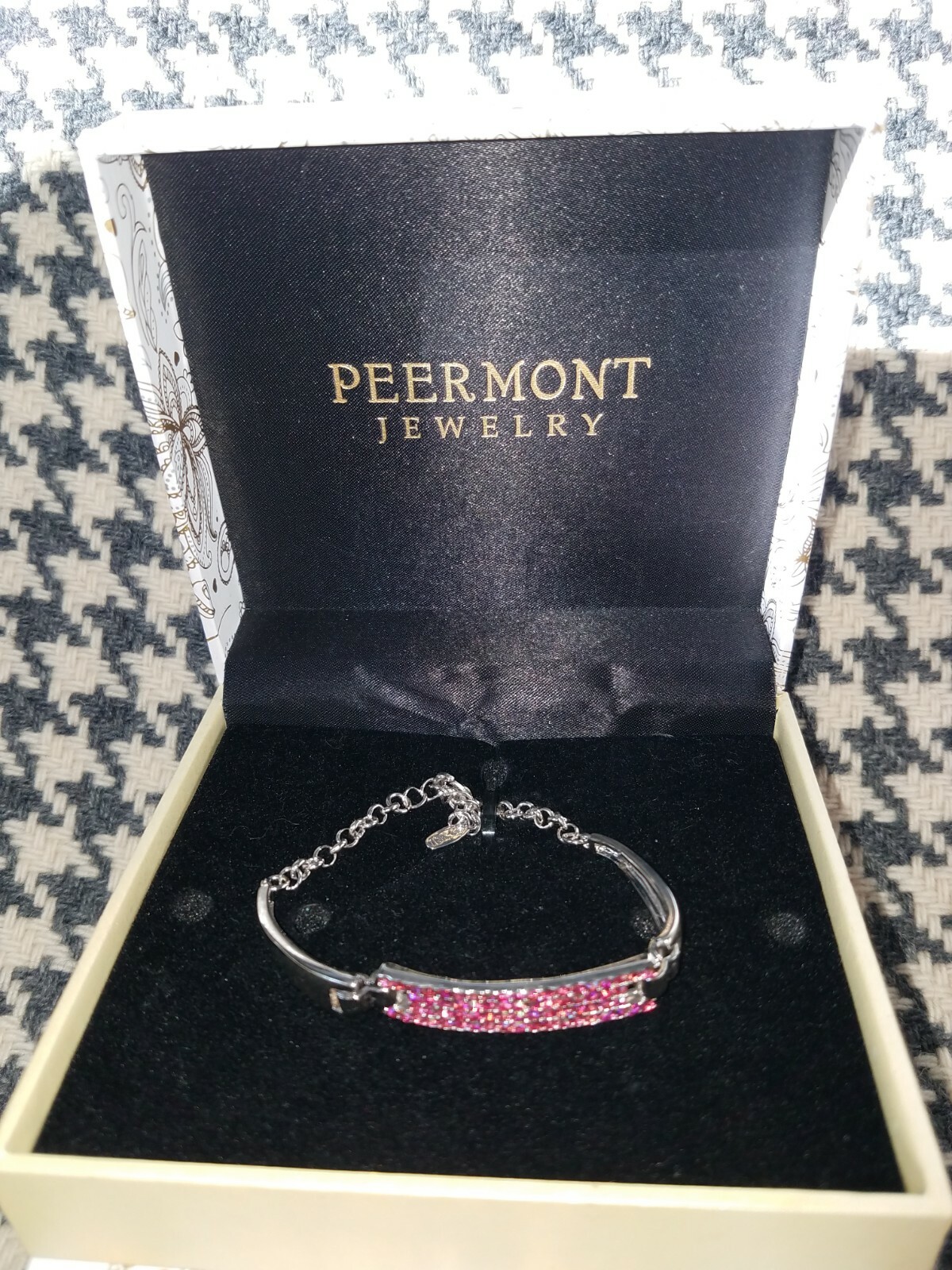 NIB PIERMONT JEWELS-B 1 Round adjustable chain Bracelet silver color in pink