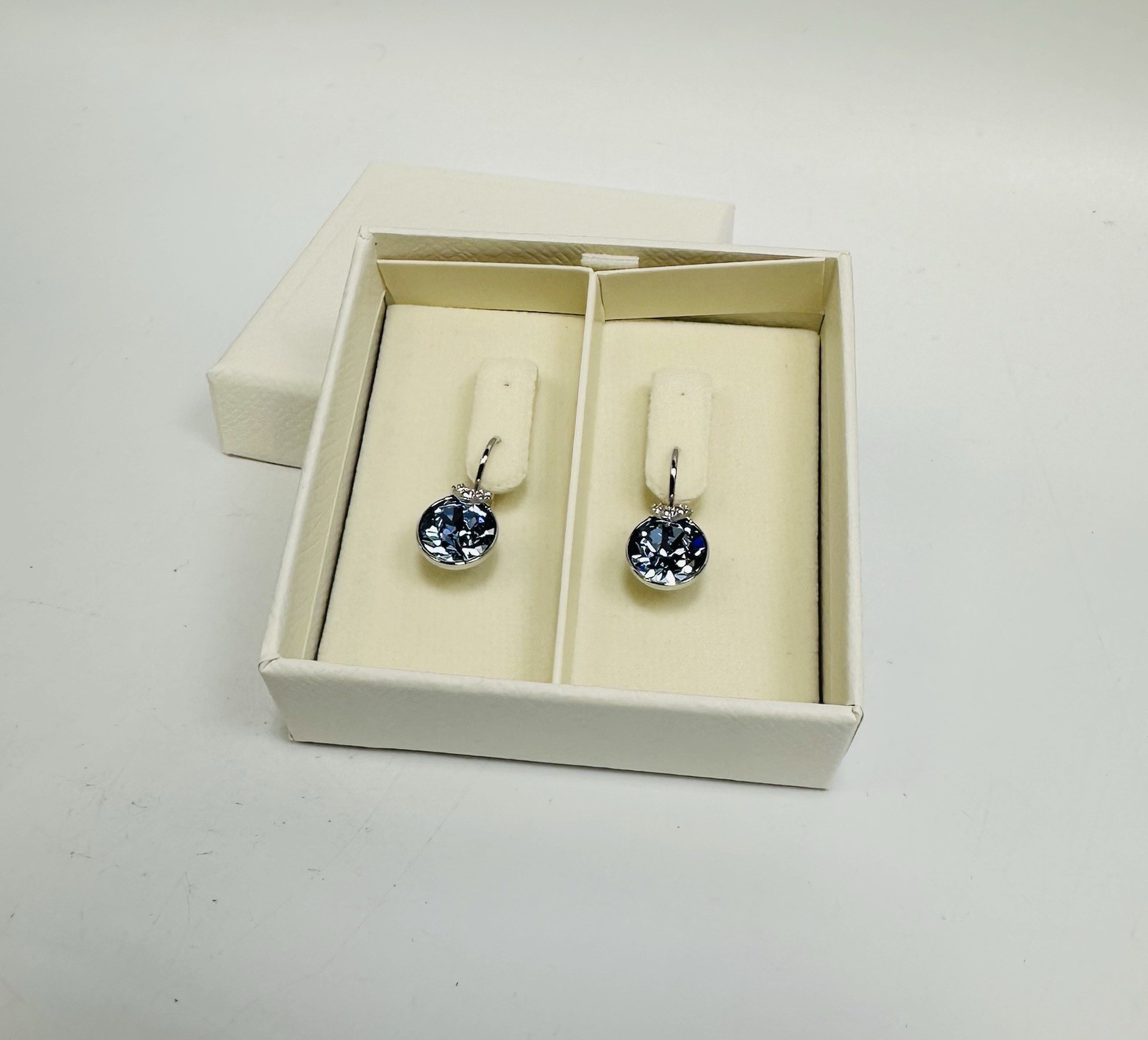 Swarovski BELLA V Mini Drop Earrings Round cut Blue Rhodium Plated 5734234 *NEW*