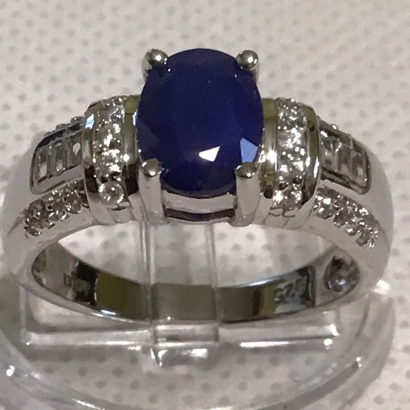 Genuine Tanzanian Blue Spinel & Natural White Zircon Ring (Sz8) TGW 1.75cts