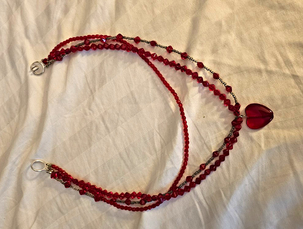 Red Glass Beaded Necklace Heart Charm Pendant, No Stone, Beaded Chain