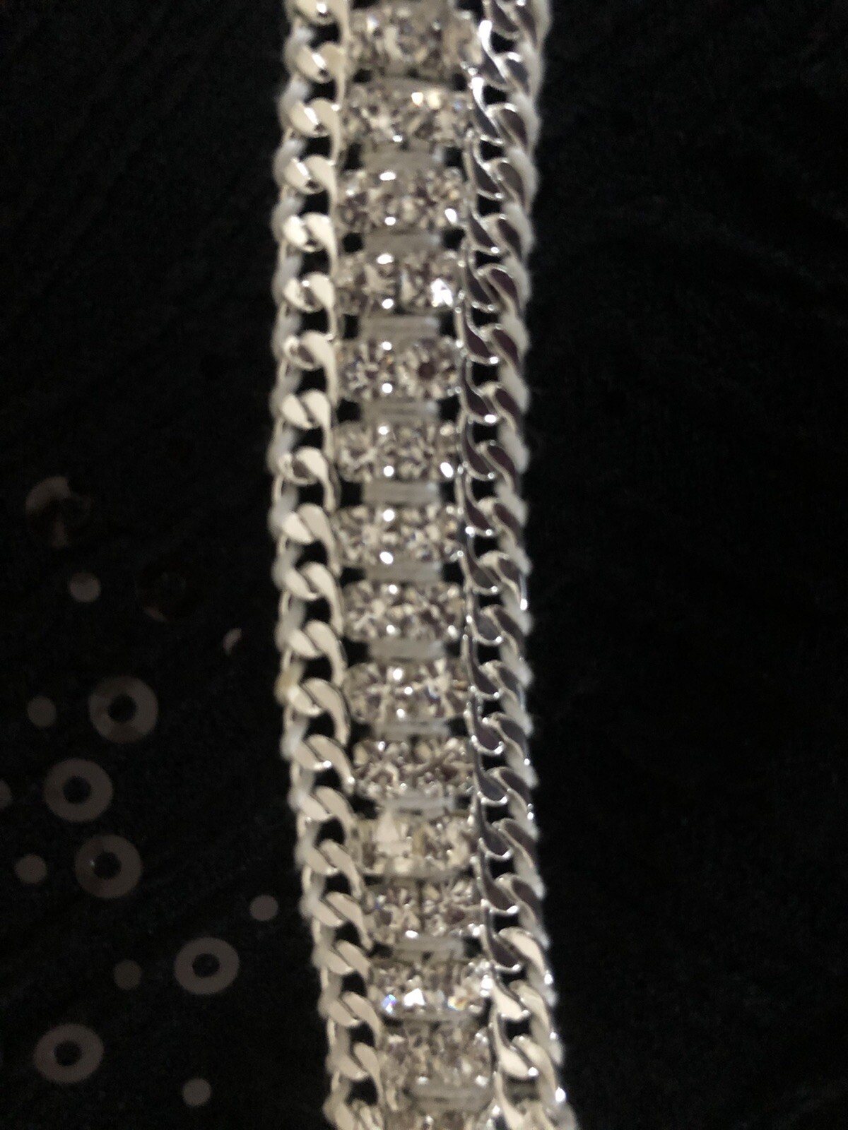 WHBM THREAD DECO MAGNETIC BRACELET