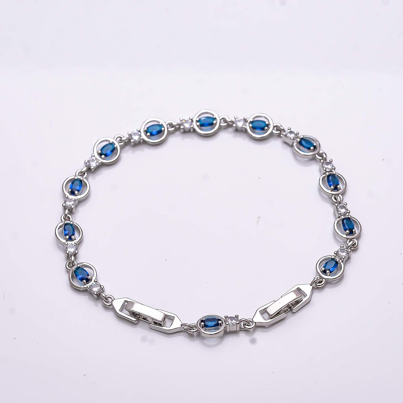 Blue Sapphire & CZ – Simulated 925 Sterling Silver Tennis Bracelet 8.99″ B069542