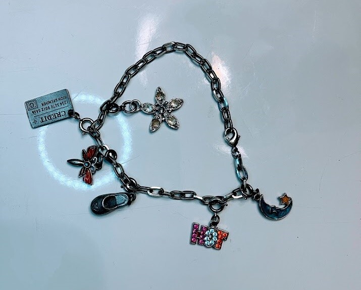 Charm bracelet silver tone 6 charms link chain 8 in