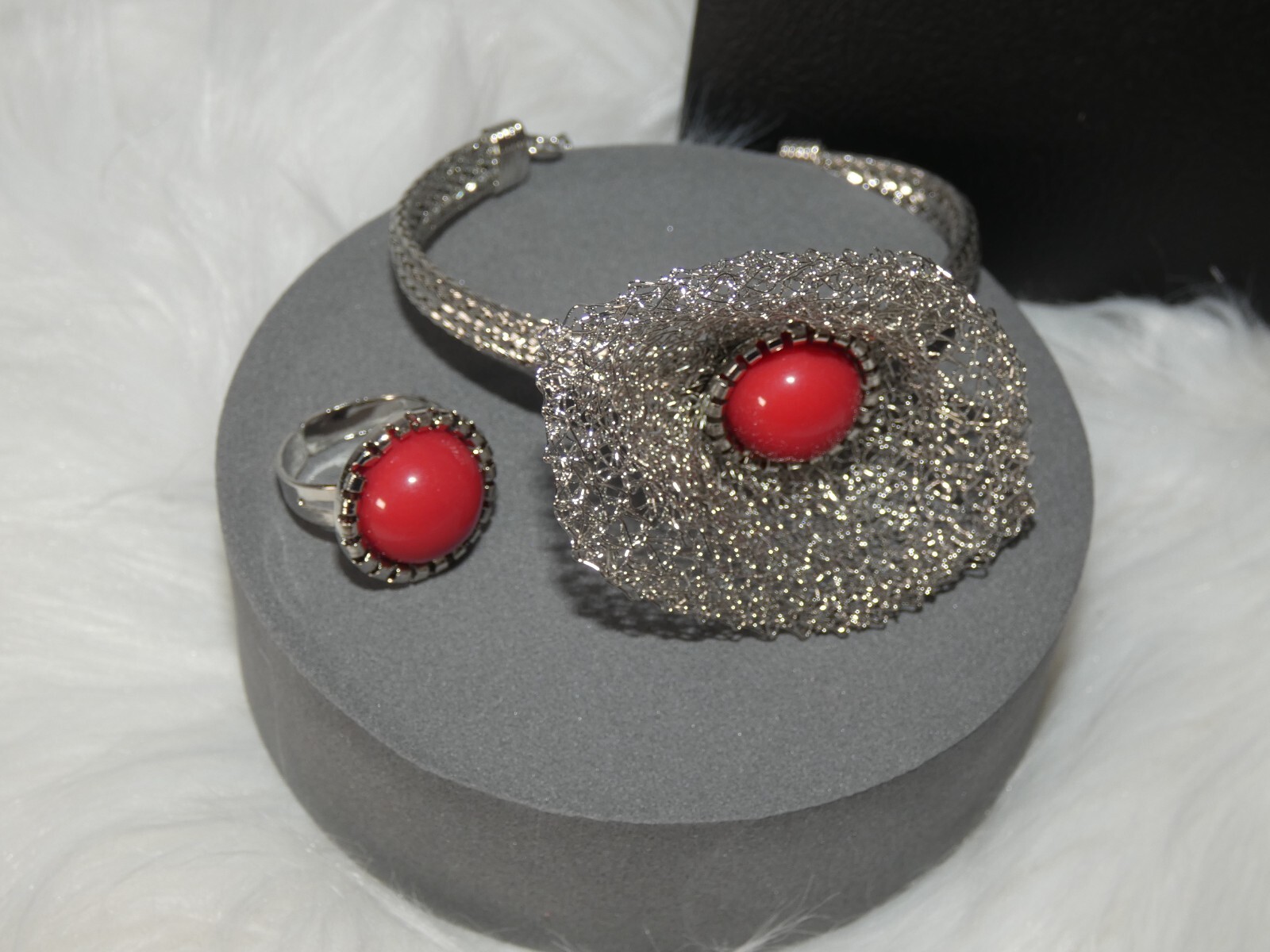 Silver Red Latest Design 4 Pcs Silver Wedding Necklace Jewellery set