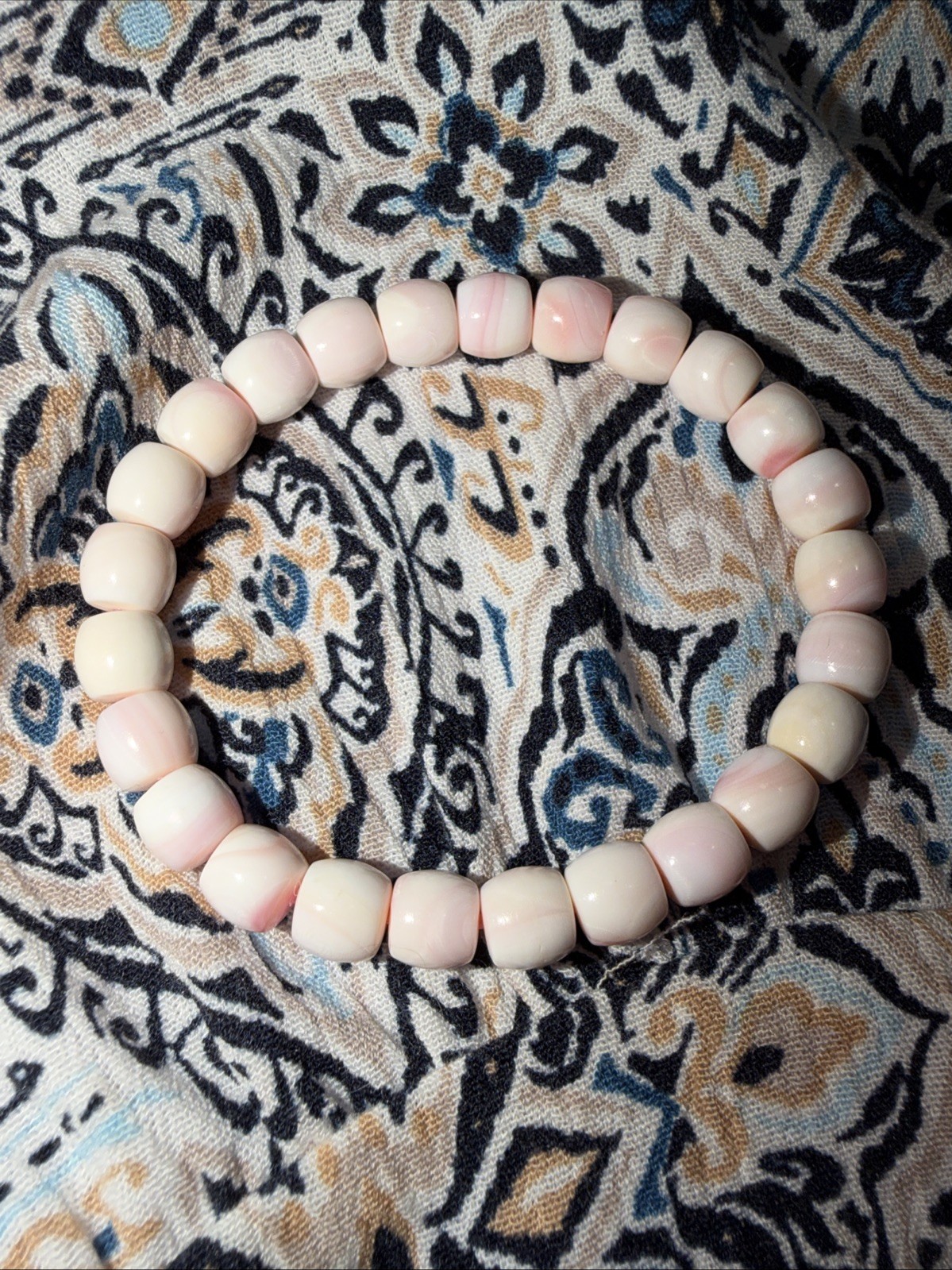 Genuine pink Conch shell Stretch bracelet 6.5 Inch Resting Size