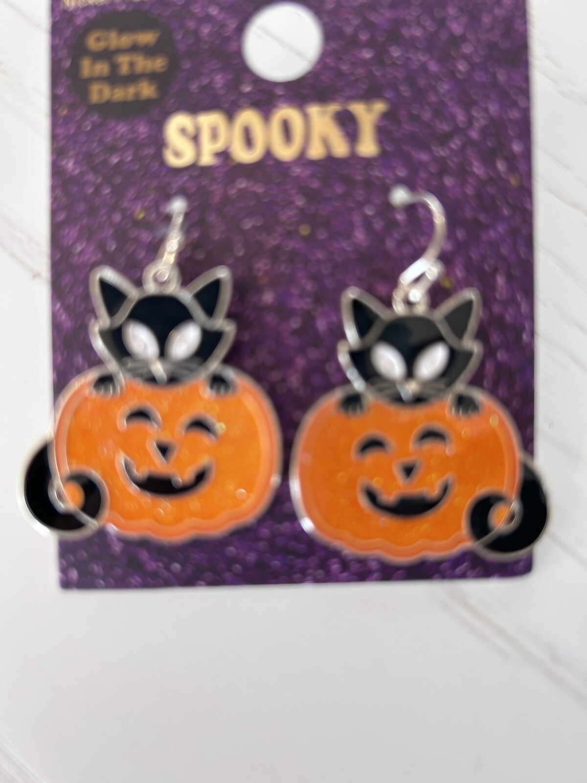 NWT Glow in the Dark Halloween Earrings Cat Pumpkin Nickle Free Fish Hook Dangle