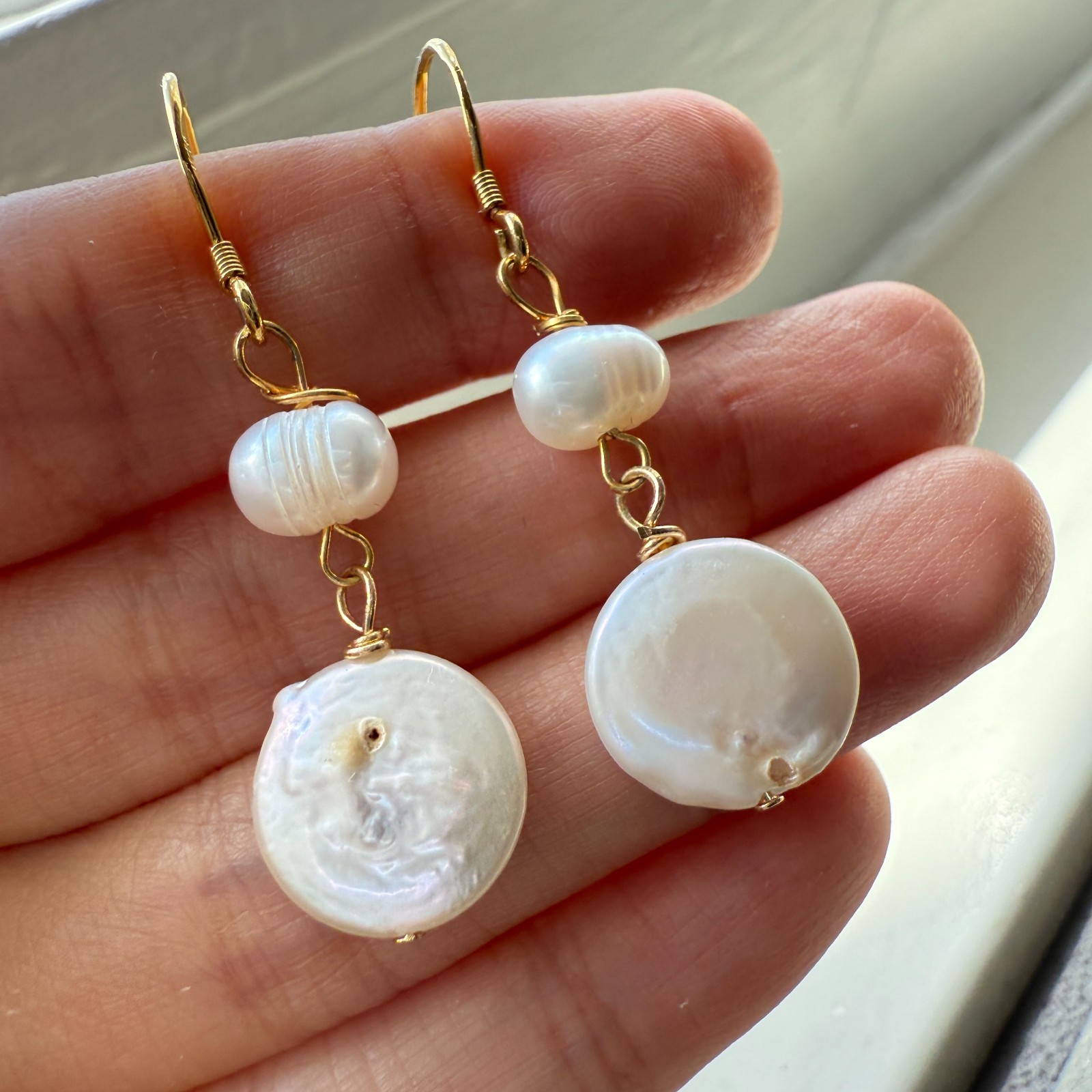 Natural Fresh Water Pearl Earrings Bridal White Round Dangle Drop Baroque Gift
