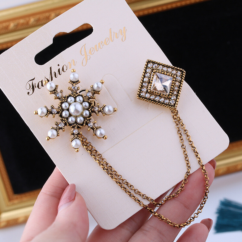 Chain Snowflake Artificial Gemstone Rhinestone Pearl Brooch Pin Clothing Gift