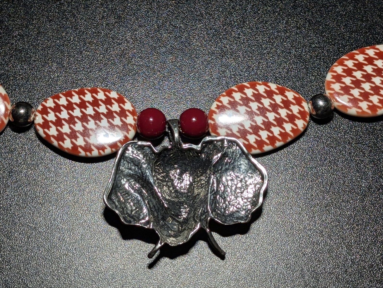 Statement Elephant Pendant Necklace Crimson Red Houndstooth Beads Silver Tone
