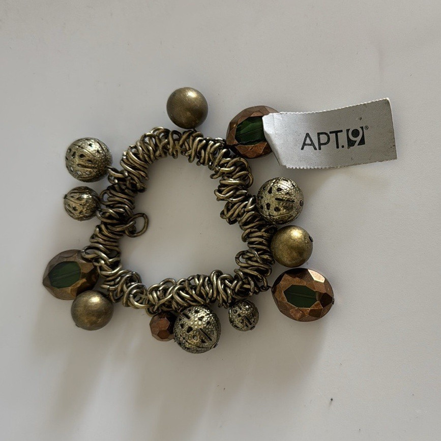 Apt. 9 Signed Stackable Gold Tone Rolo Charm Bracelet Green Oval Bezel