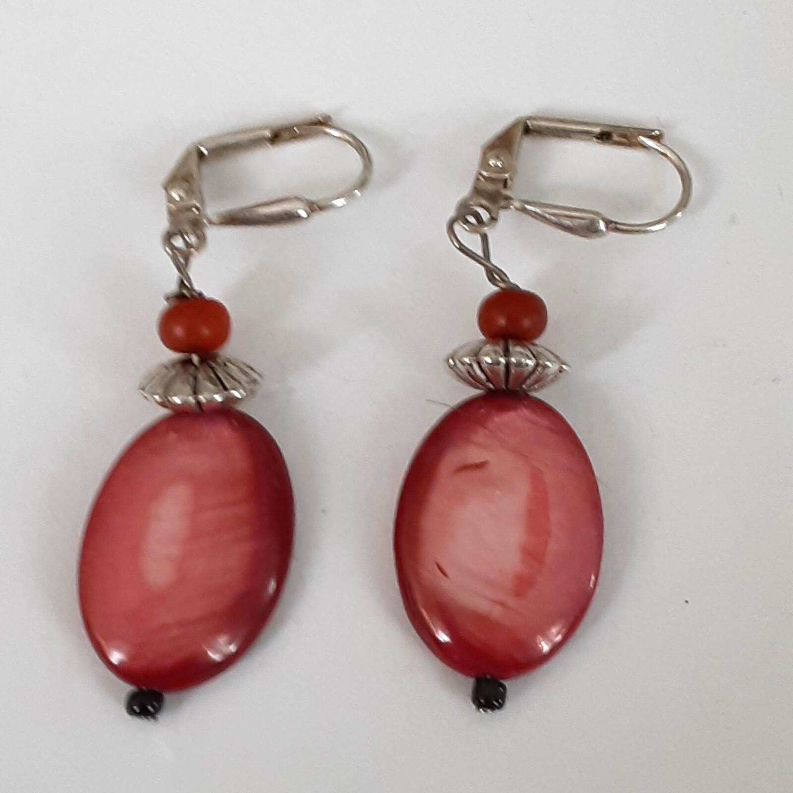 Salmon pink beaded earrings 1″ casual