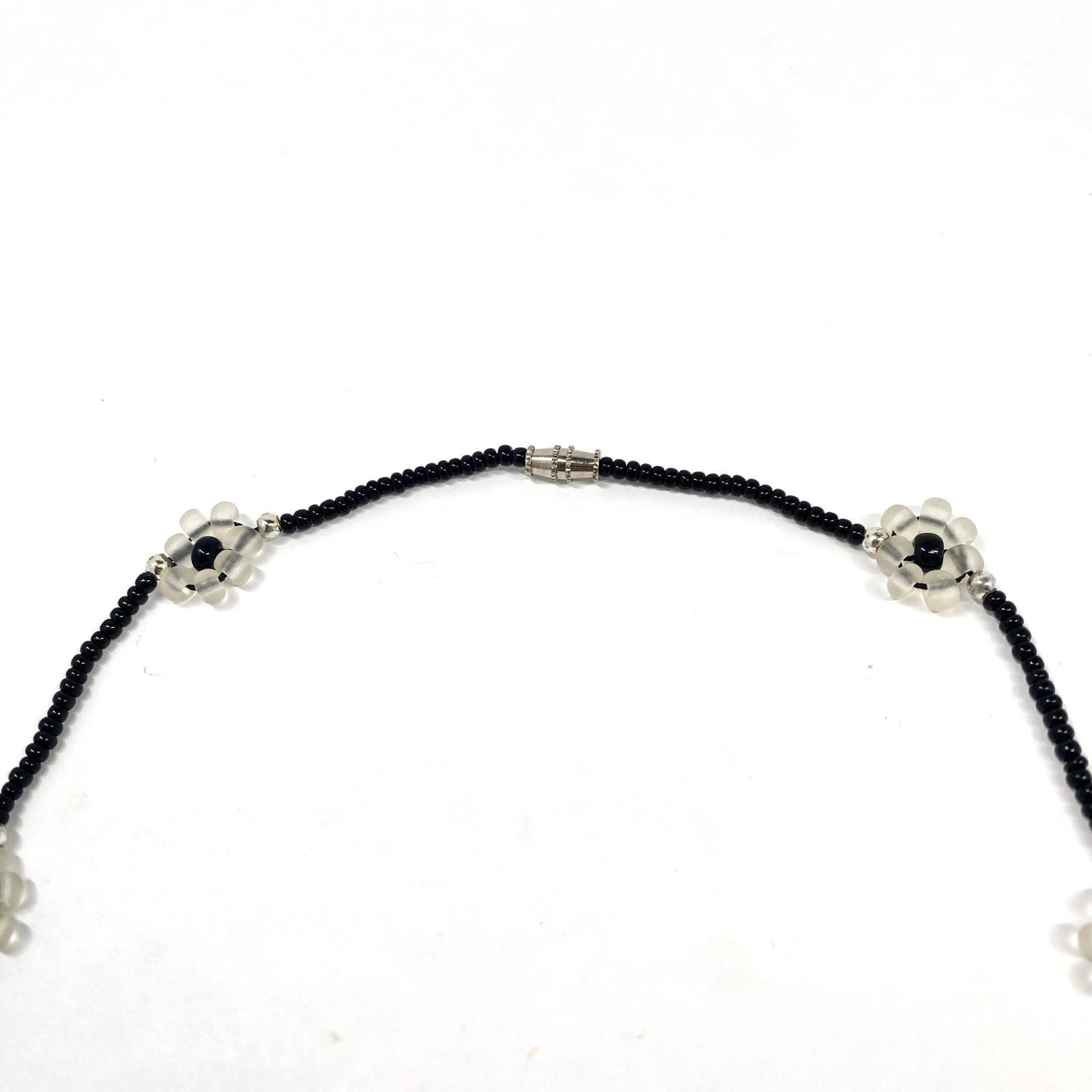 Elegant White And Black Flower Accents Black Beaded Necklace Woman Holiday Gift