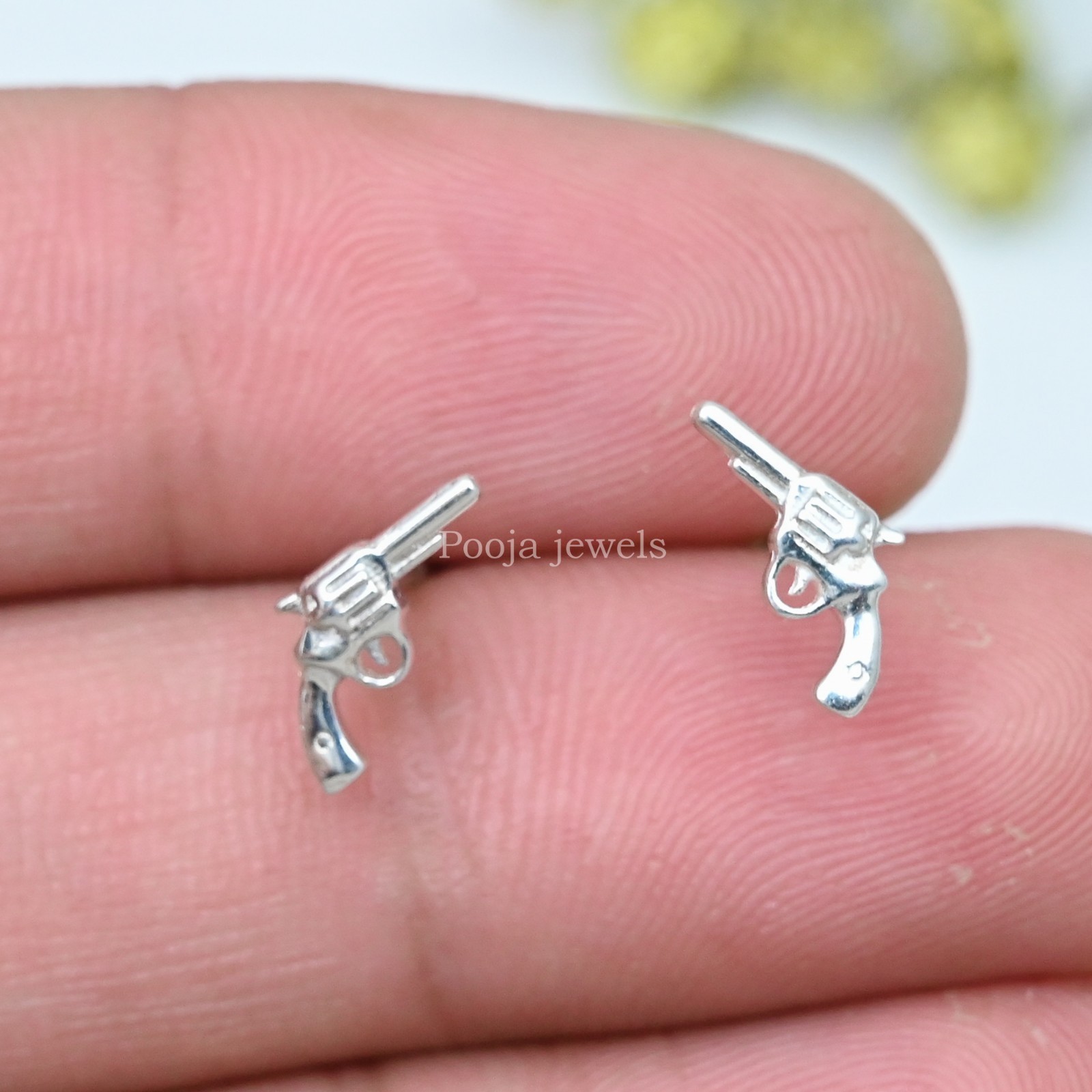925 Sterling Silver Gun Shape Stud Earring Punk Gothic Unisex Minimal Jewelry